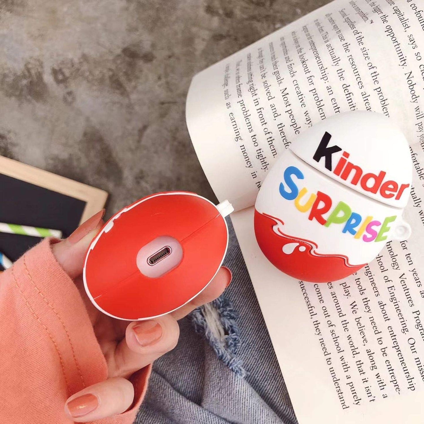 🥚 Jajko Niespodzianka Etui do AirPods